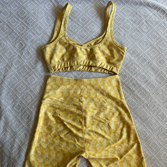 Yellow Beyond Yoga Set - Size L - Picture 2 of 5